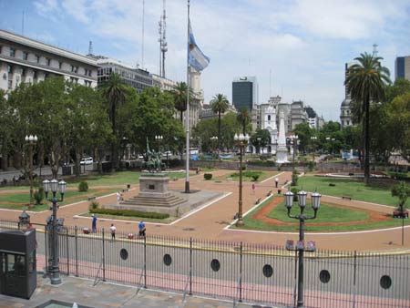 walking round Buenos Aires