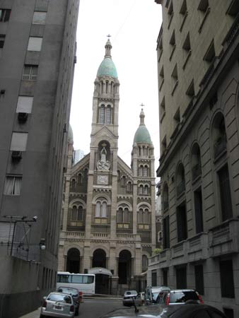 walking round Buenos Aires