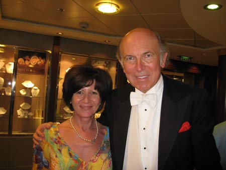 Amanda with pianist